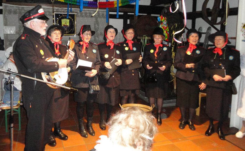 Weiberfastnacht in der Museumsscheune