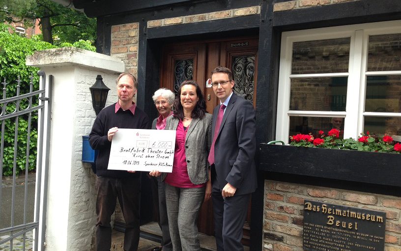 Ein Geschenk für „Kunst ohne Strom“